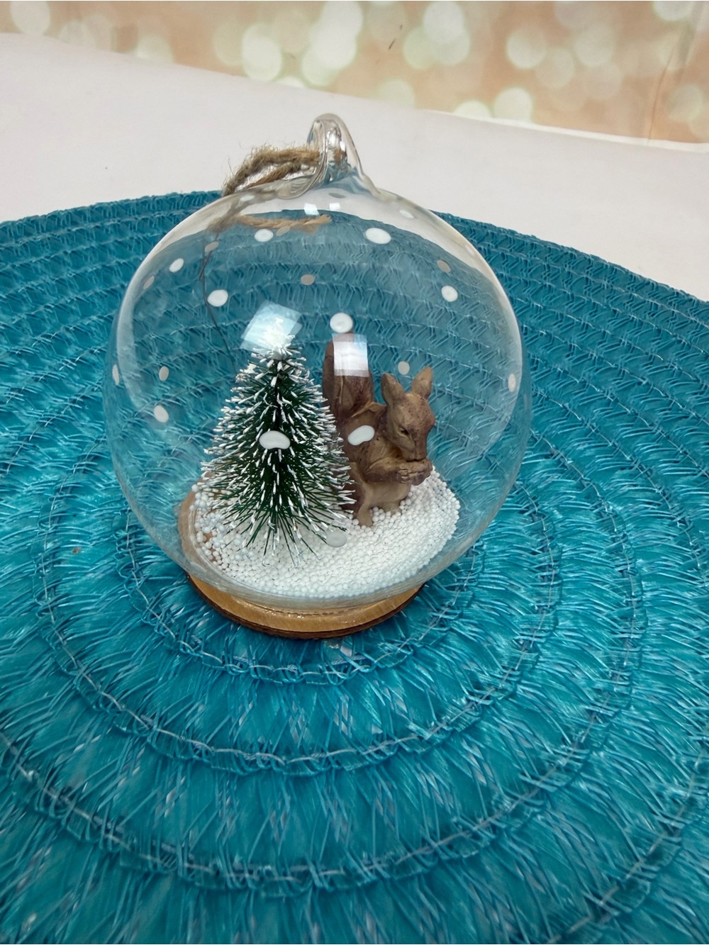 GLASS HANGING BAUBLE ORNAMENT WITH SQUIRREL AND TREE